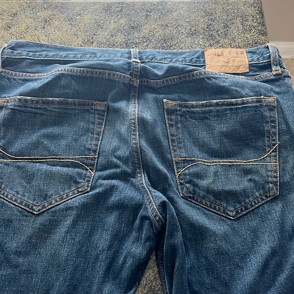 Holister Jeans Men’s sz 34x32